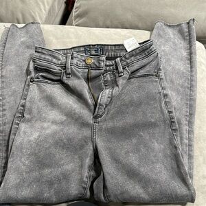 Abercrombie jeans